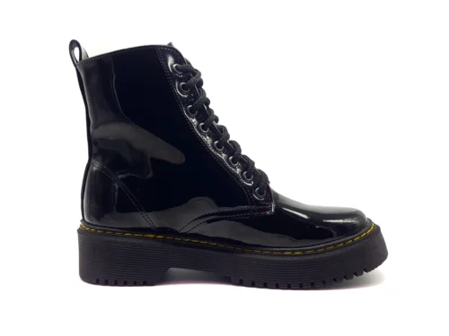 Botas Clásicas Charol Negro #013